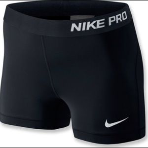brand new nike pro shorts